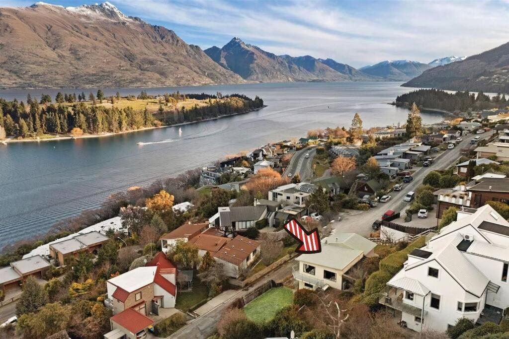 Lakeview Home Retreat At Queenstown Hill Exterior photo